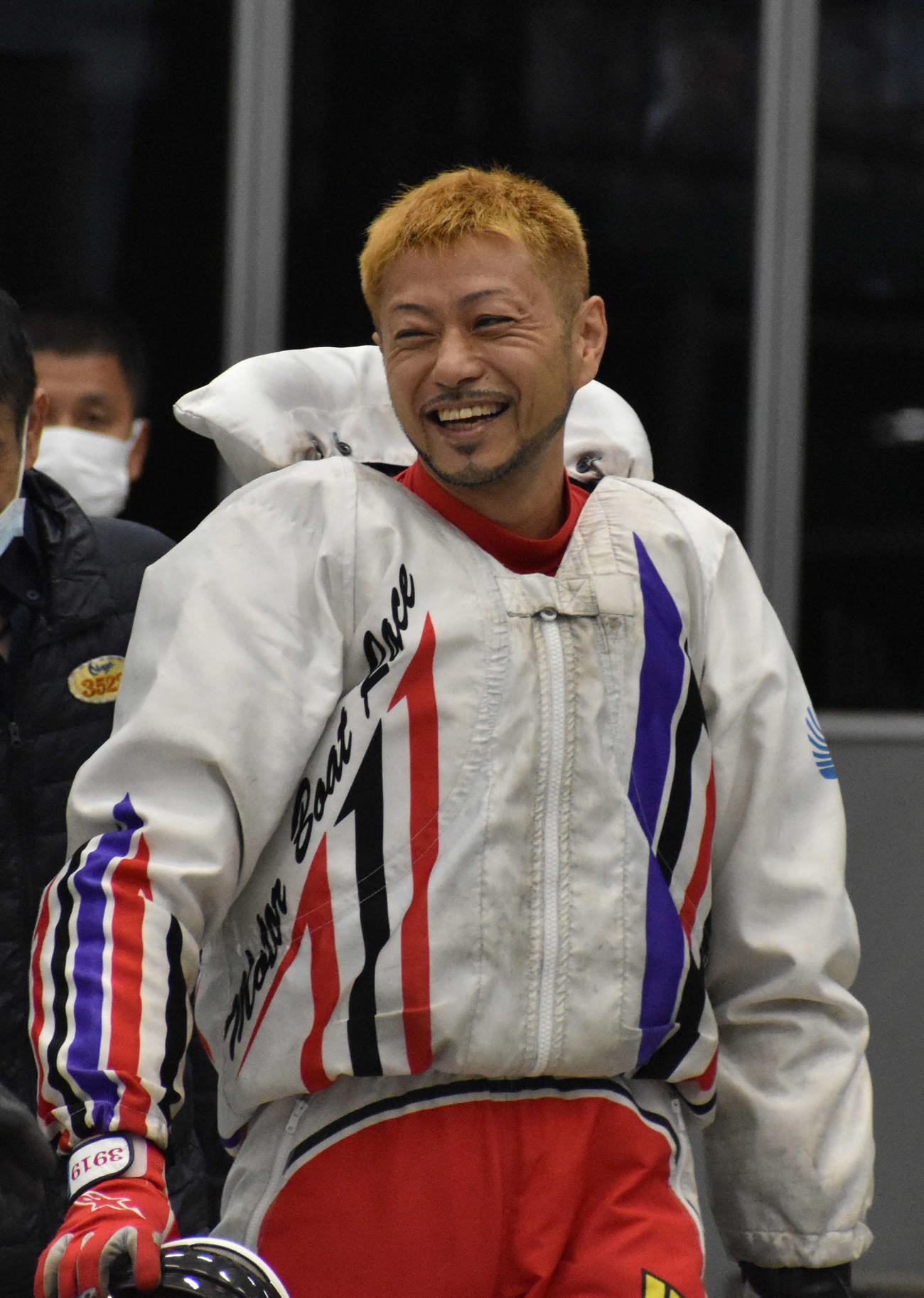 インから逃げて快勝した村上純