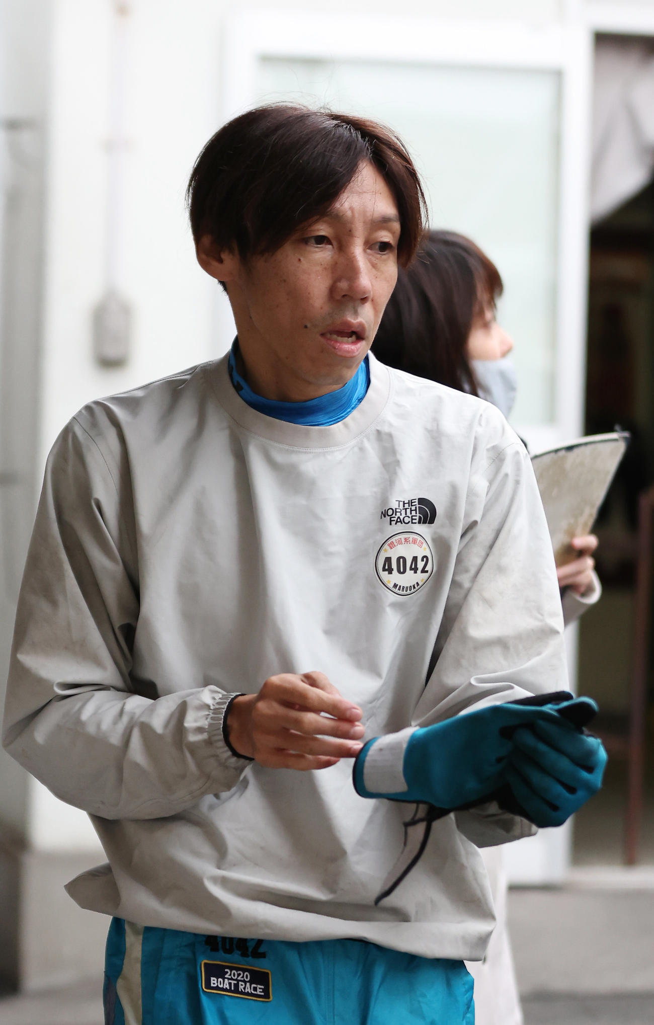 丸岡正典（撮影・前田充）