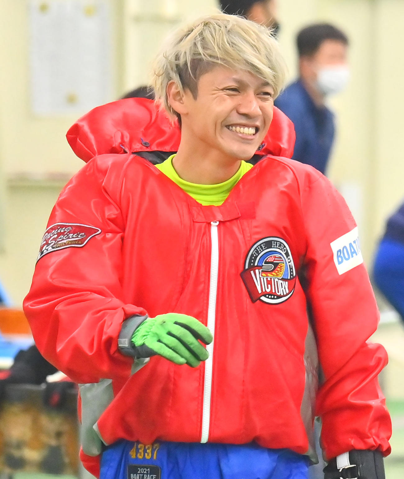 今節2勝目を挙げて笑顔の平本真之