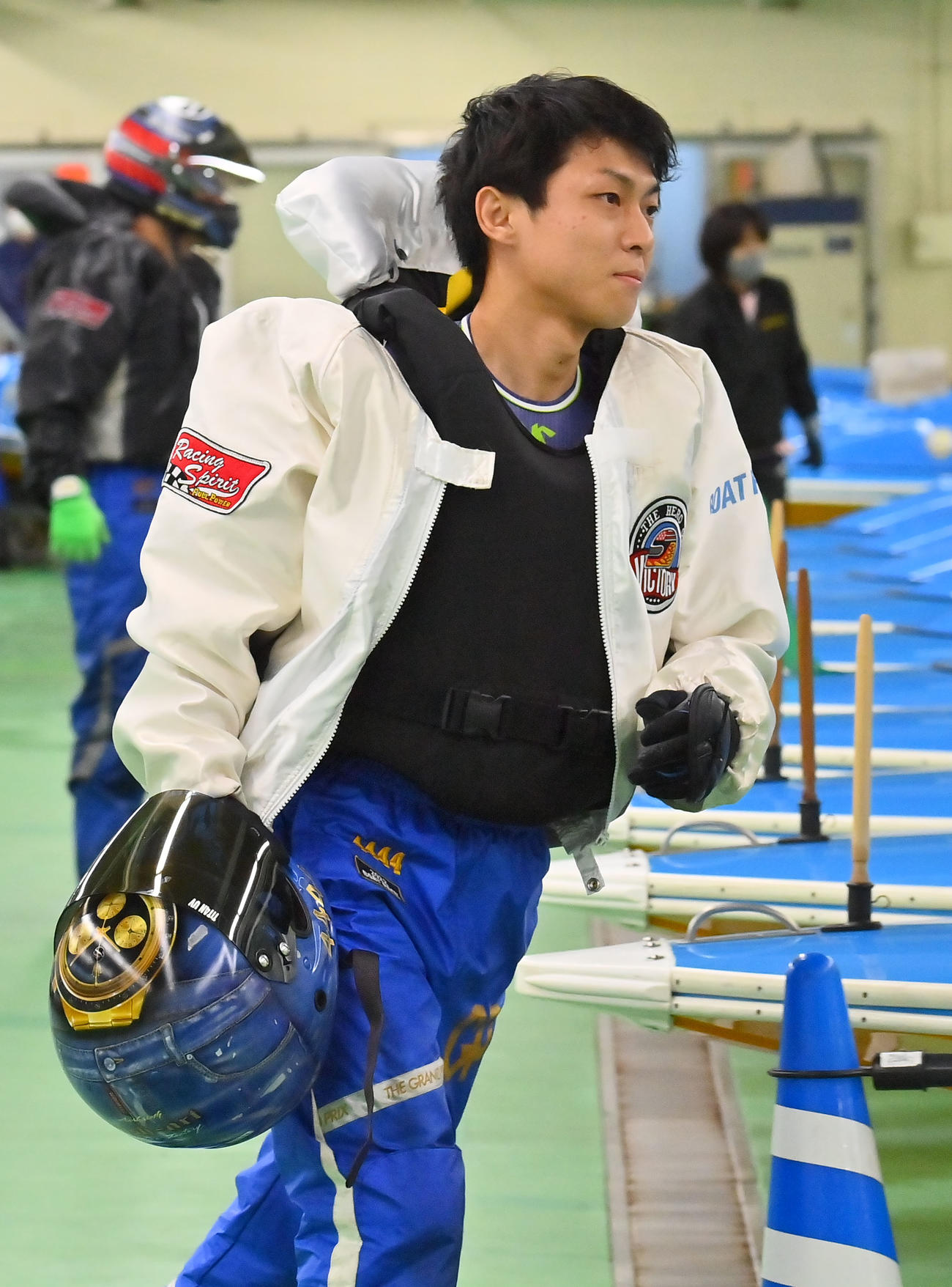 鳴門ボートレース　12R、1着の4444桐生順平