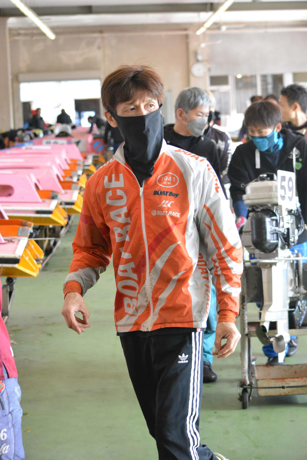 初日ドリームは池田浩二が主導権を握る