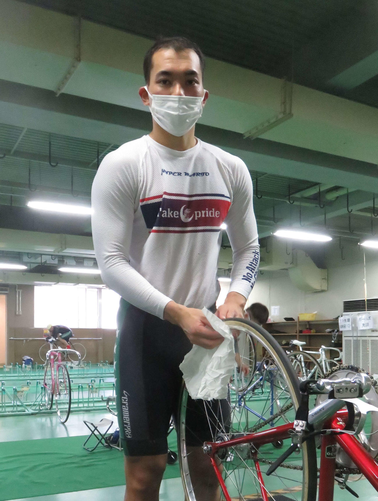 逃げ切り発進に手応え十分の小坂丈（撮影・野島成浩）