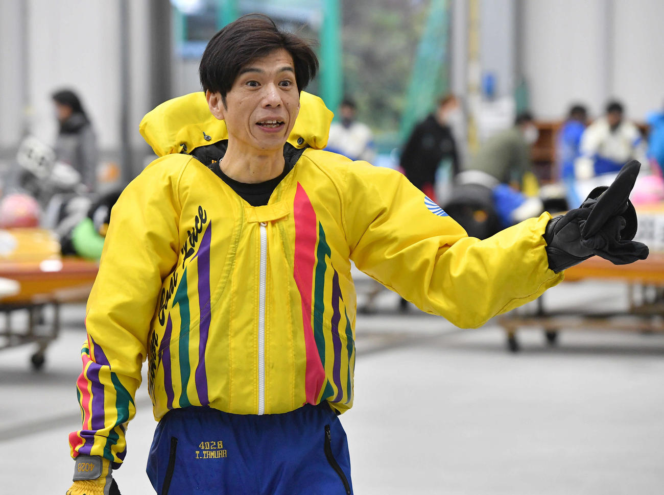 5Rを終えて引き揚げる田村隆信（撮影・岩下翔太）