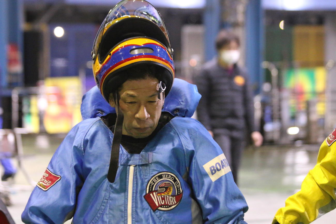 まくり差しをまくりで連勝スタートを切った山下和彦