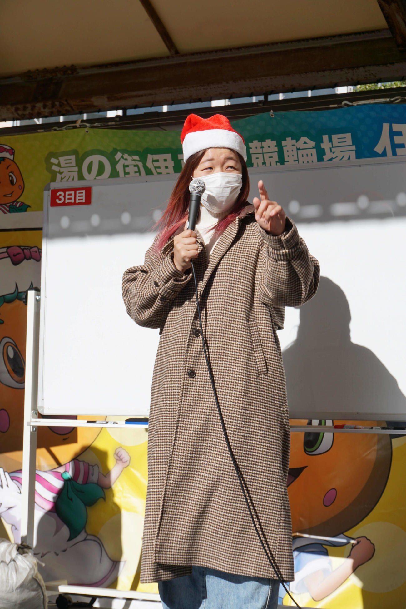 鈴木美教がトークショーで場内を盛り上げた