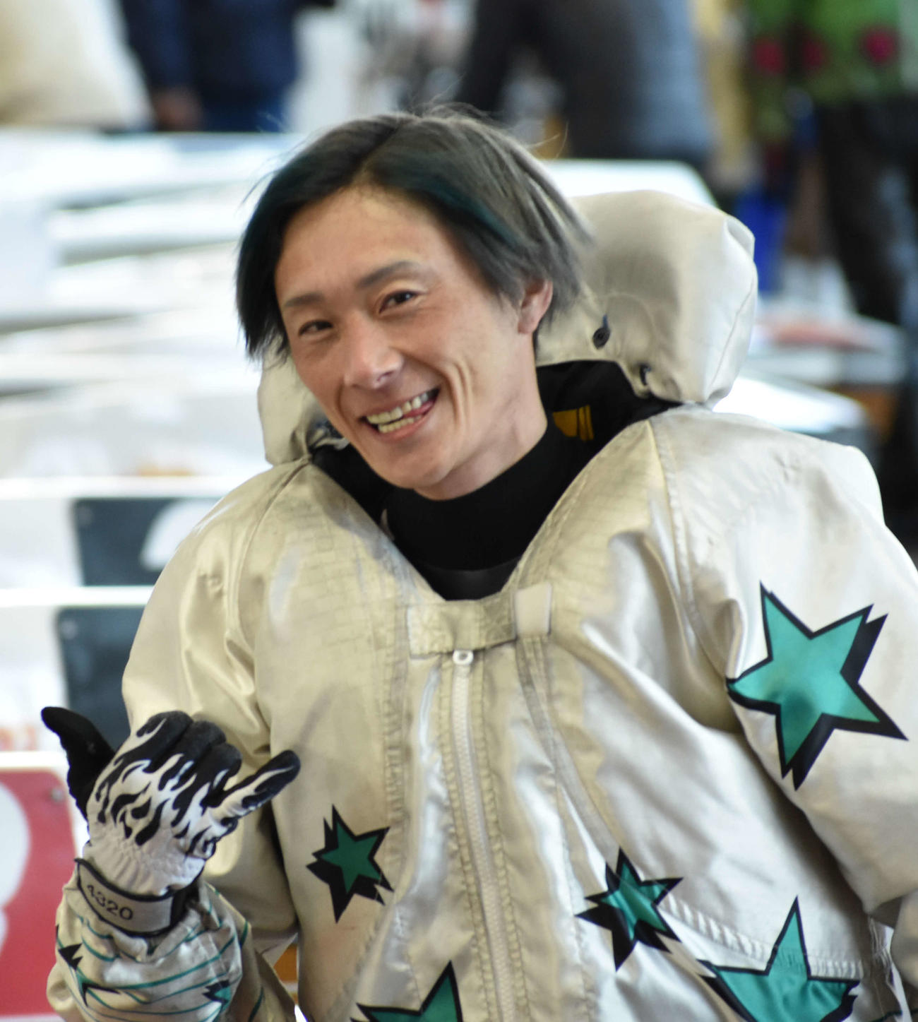 芦屋初日連勝を果たした峰竜太
