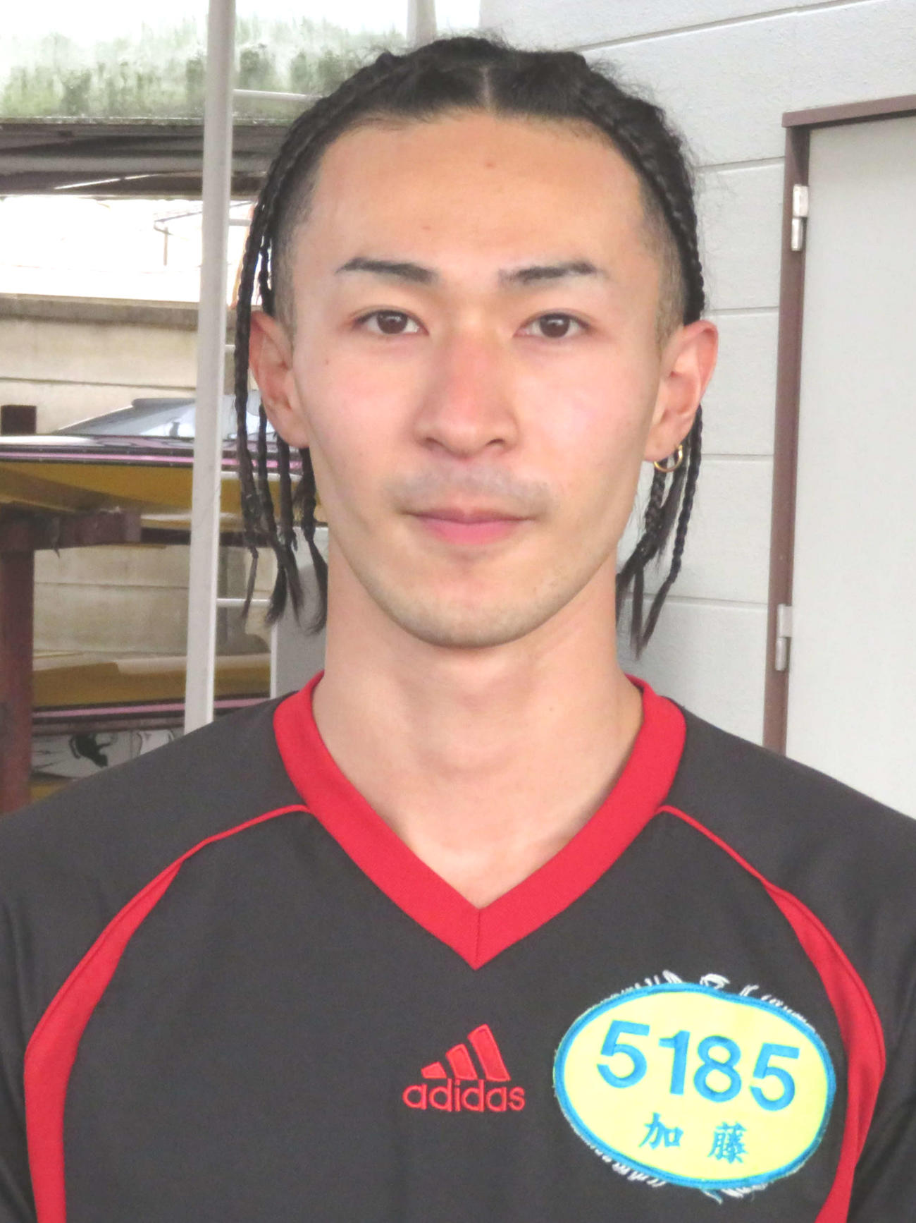 髪型に負けない派手なレースを披露したい加藤優弥