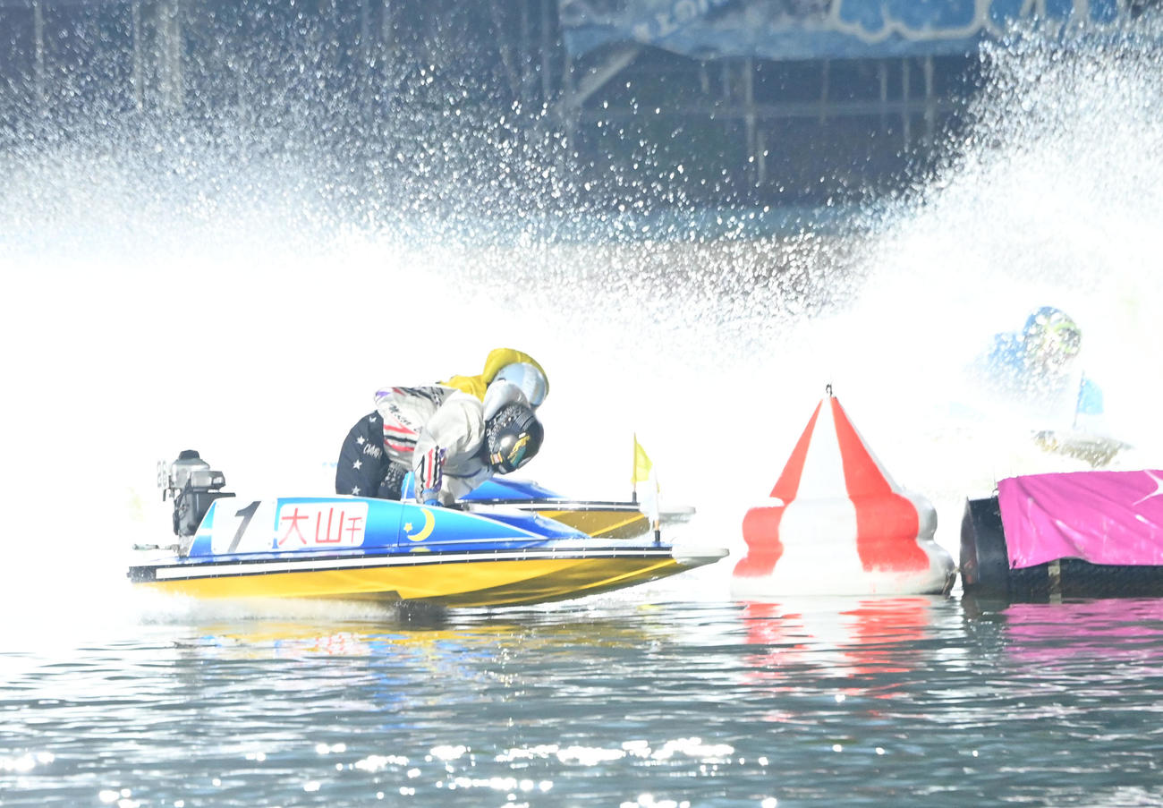 復帰後、初勝利を挙げた大山千広のレース