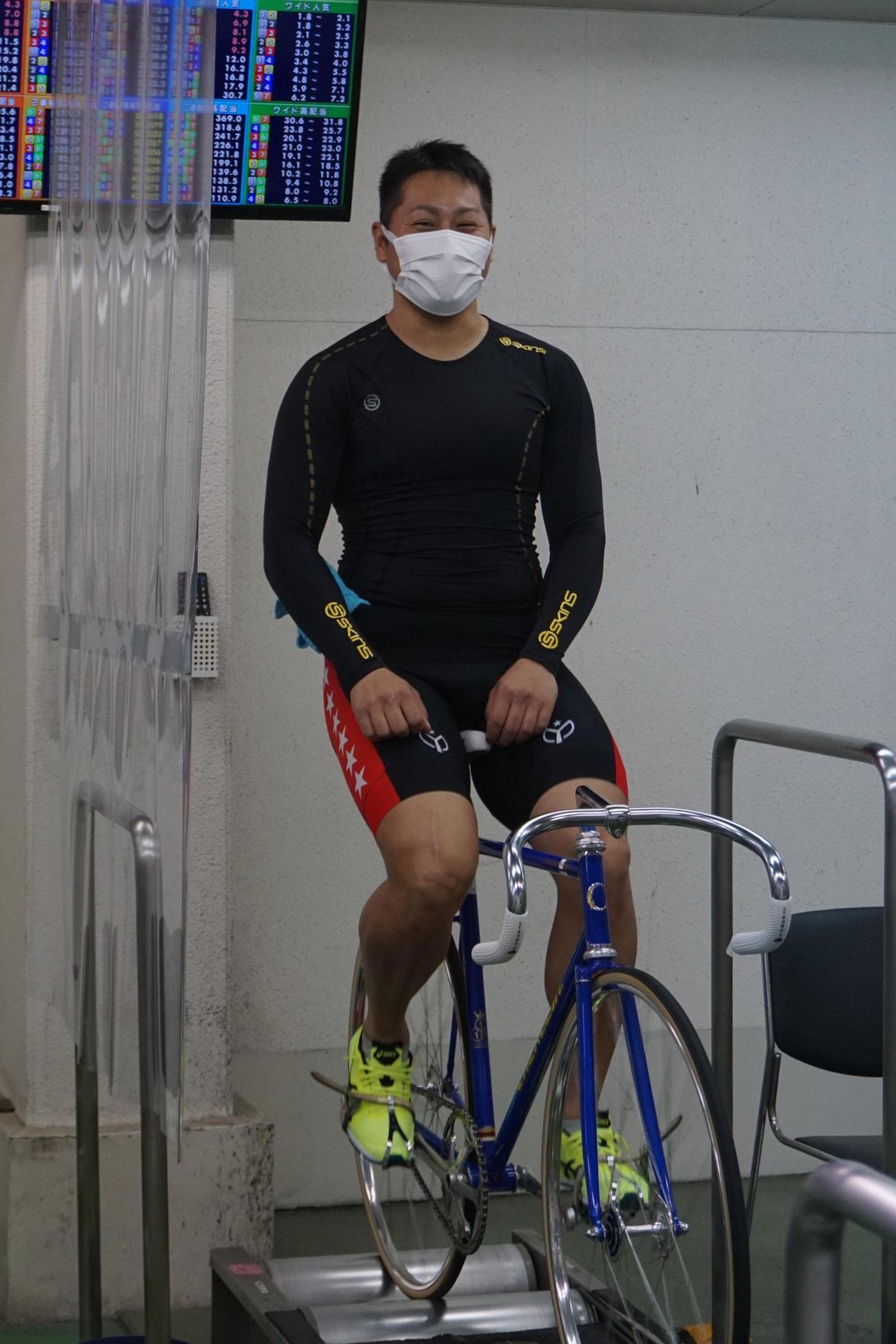 佐藤一伸が難局を打開して決勝進出した