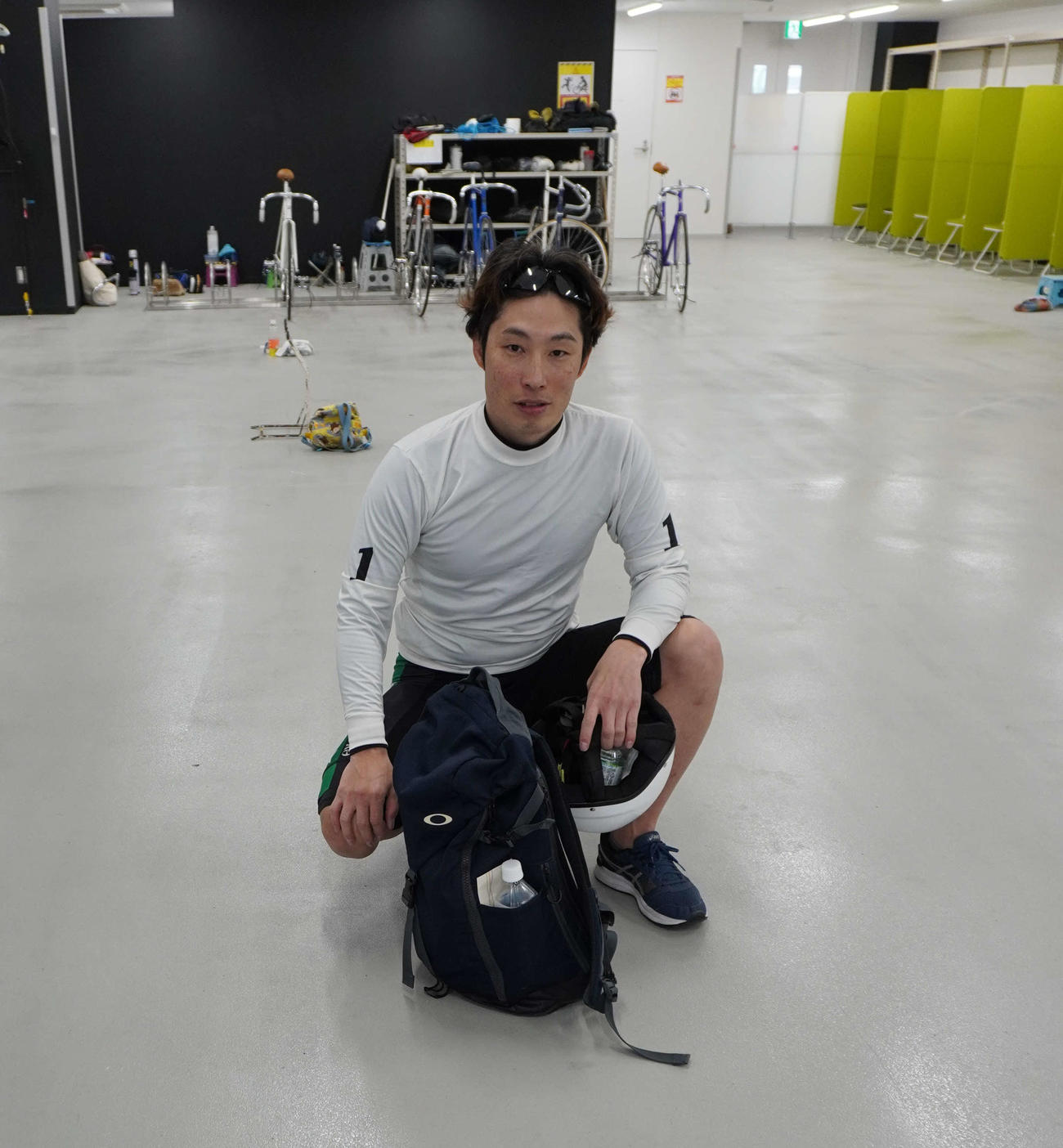 予選1Rは借り物のフレームで1着同着となった榊原洋（望遠で距離を取って撮影）