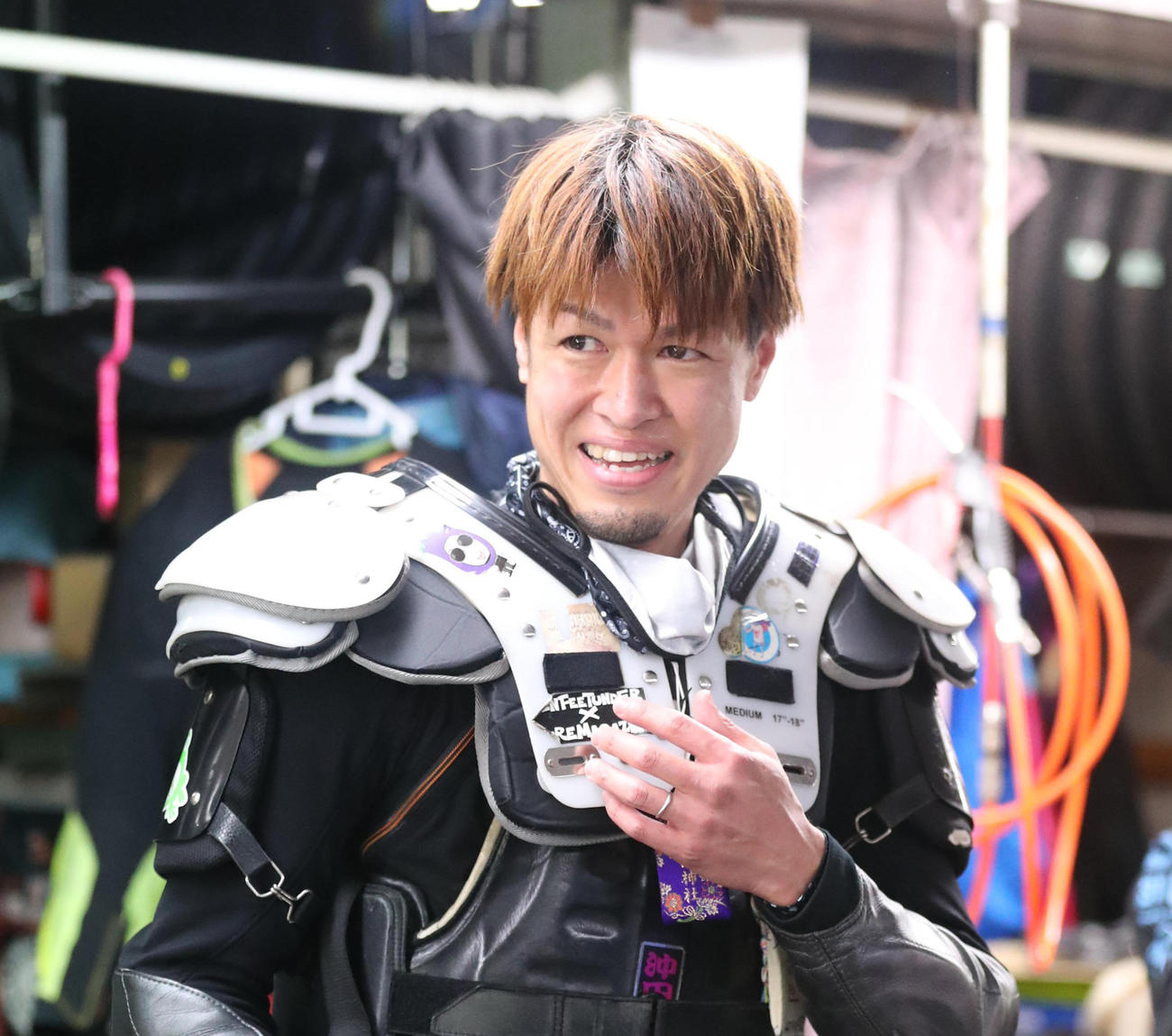 地元の緒方浩一はクラッチを扱ってスタートを改善する
