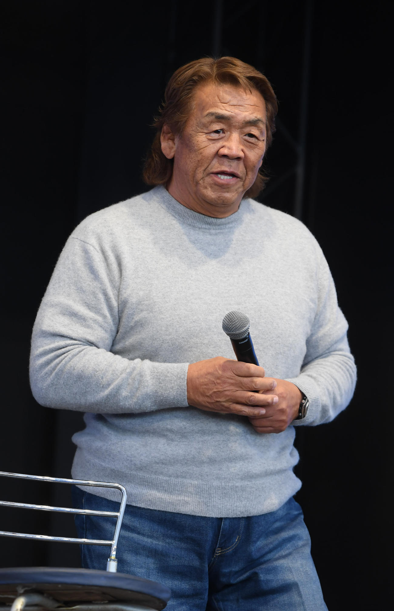 トークショーする長州力（撮影・柴田隆二）