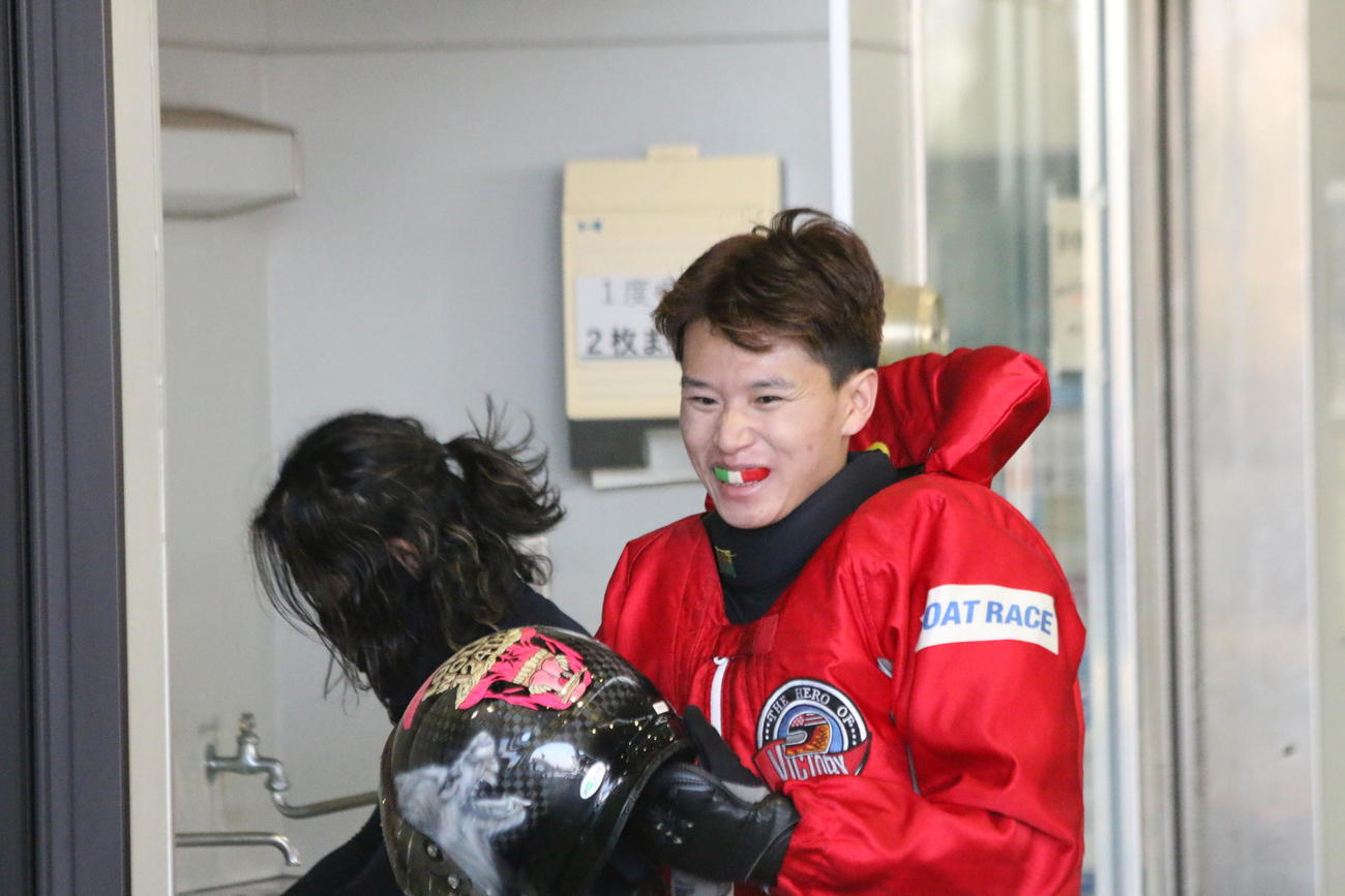 若松夜王シリーズ第1戦　6R3コースまくりで万舟券を提供した浦野海は3日目の勝負駆けに望みをつないだ