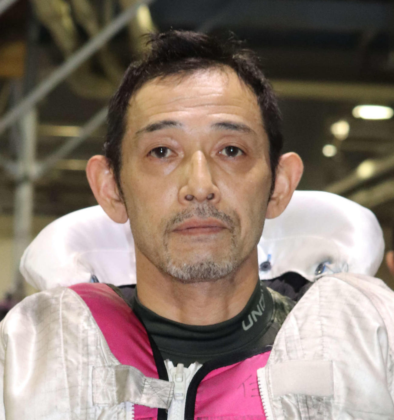 三角哲男