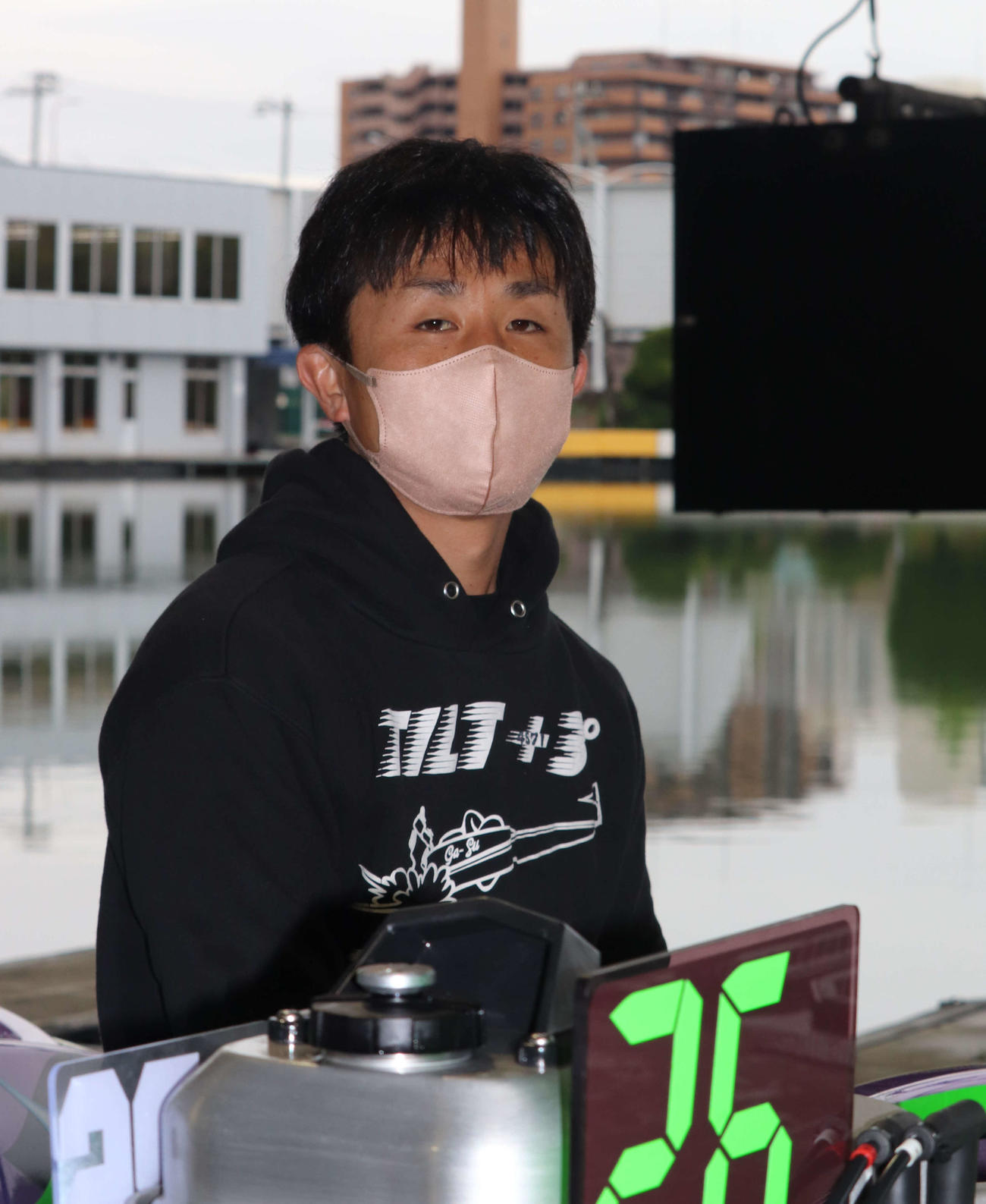 優勝戦12Rは菅章哉は2枠の出番。いつもの伸び仕様は封印してさばき勝負でVを狙う