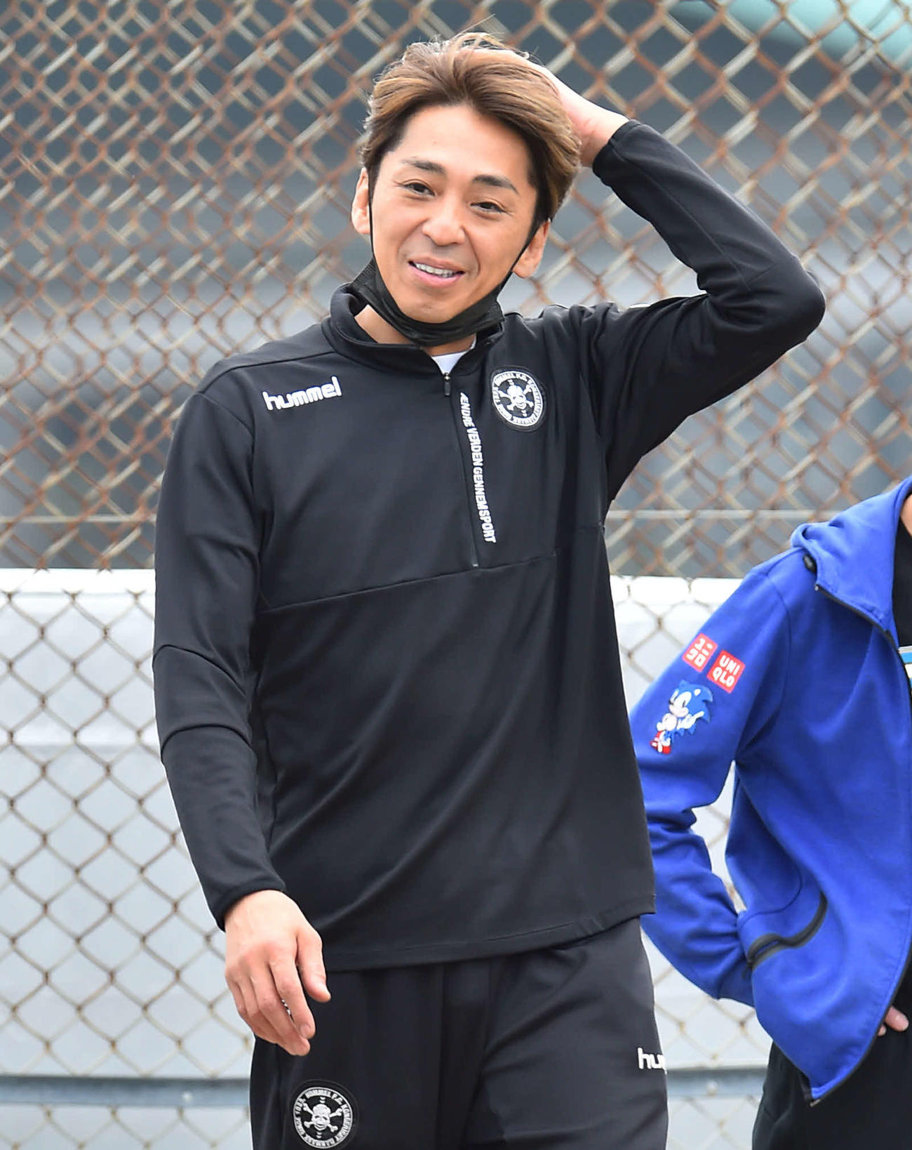 1Rを観戦してロッカーへ戻る森且行（撮影・岩下翔太）