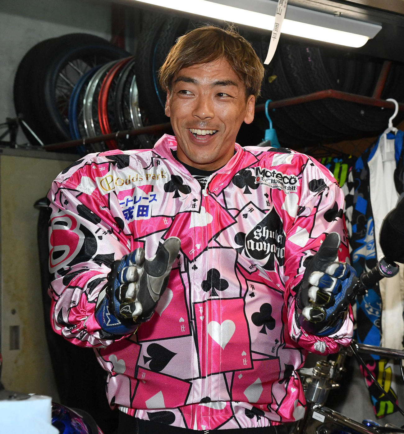 準決勝戦12R、青山周平がS1の意地にかけて突破する