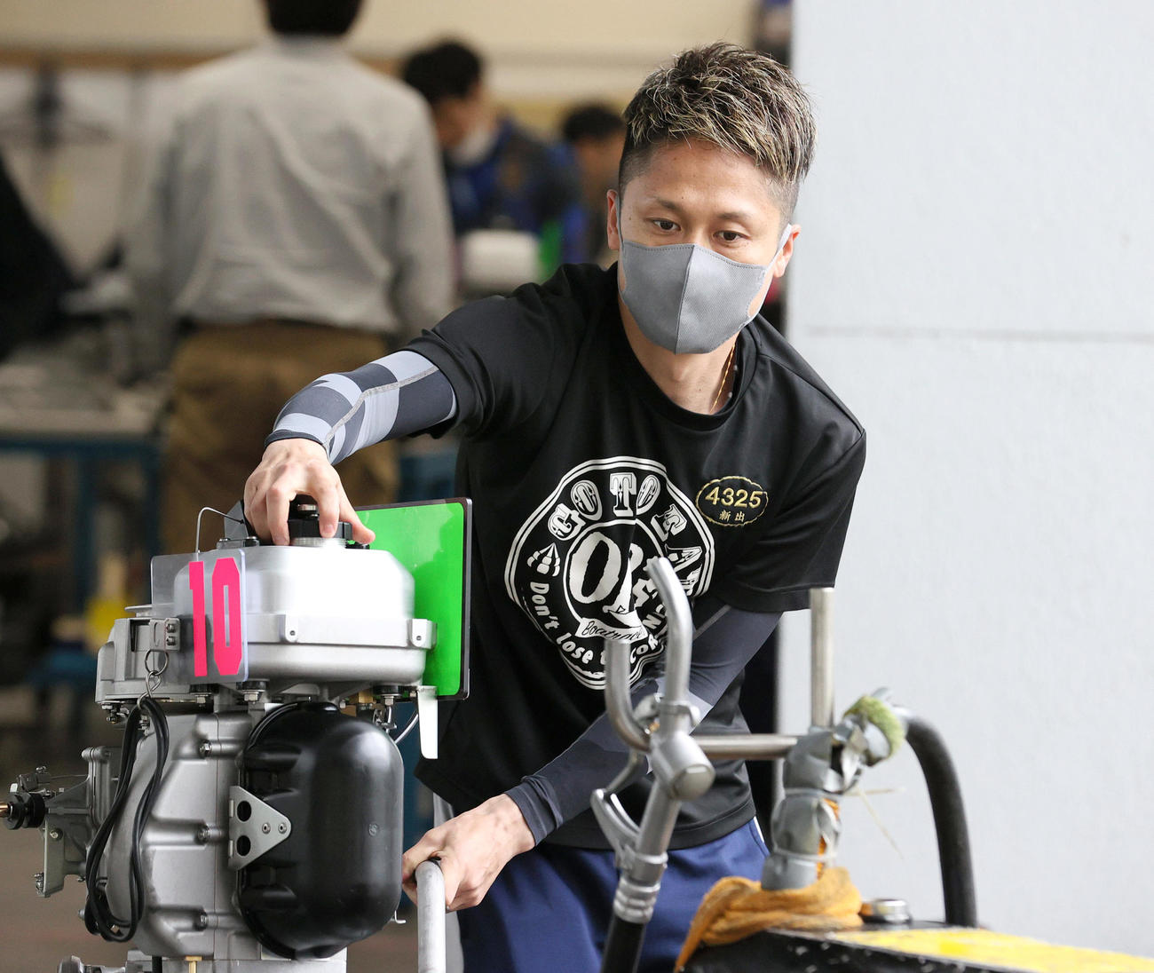新出浩司