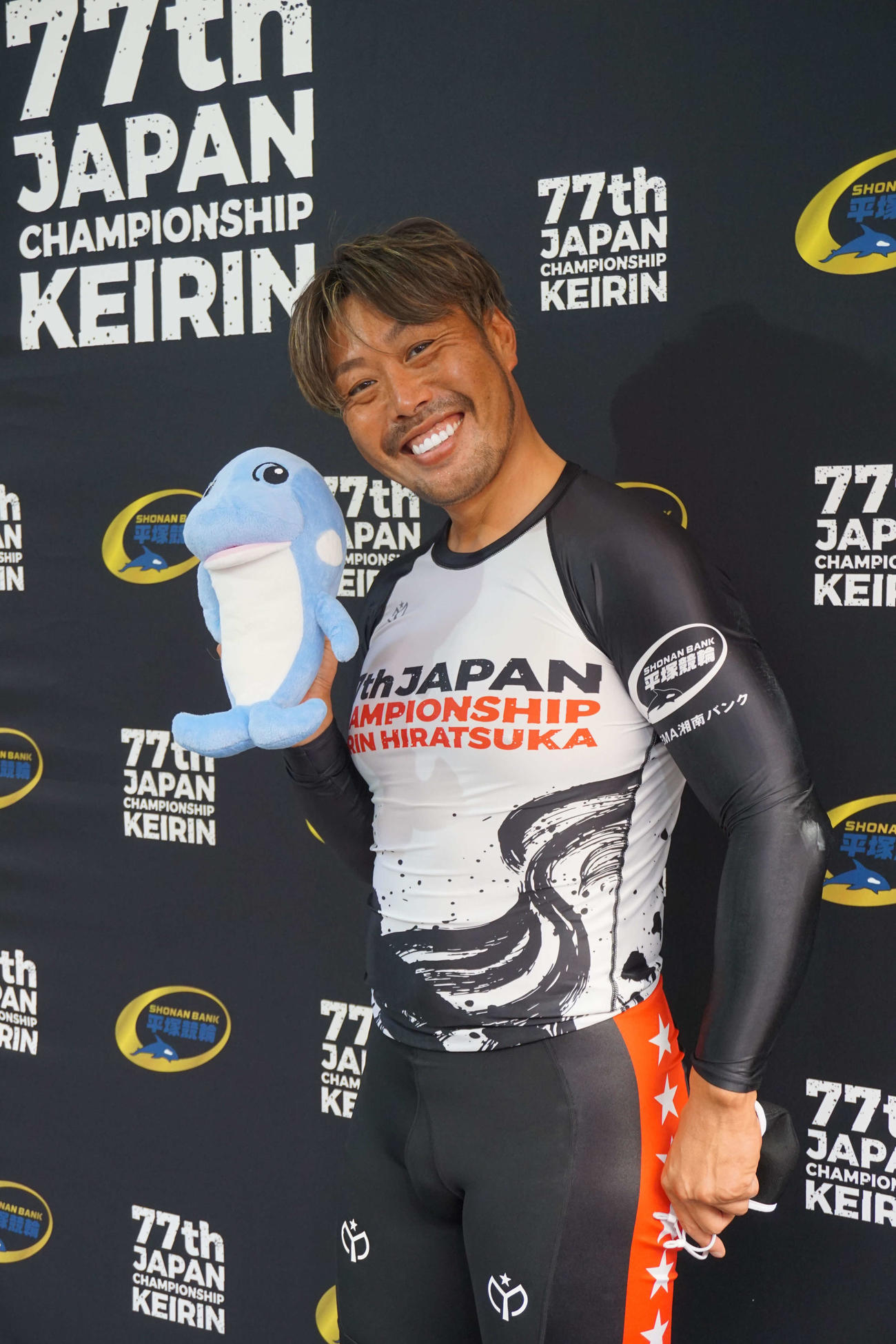 緊張から解放されておどける松坂洋平