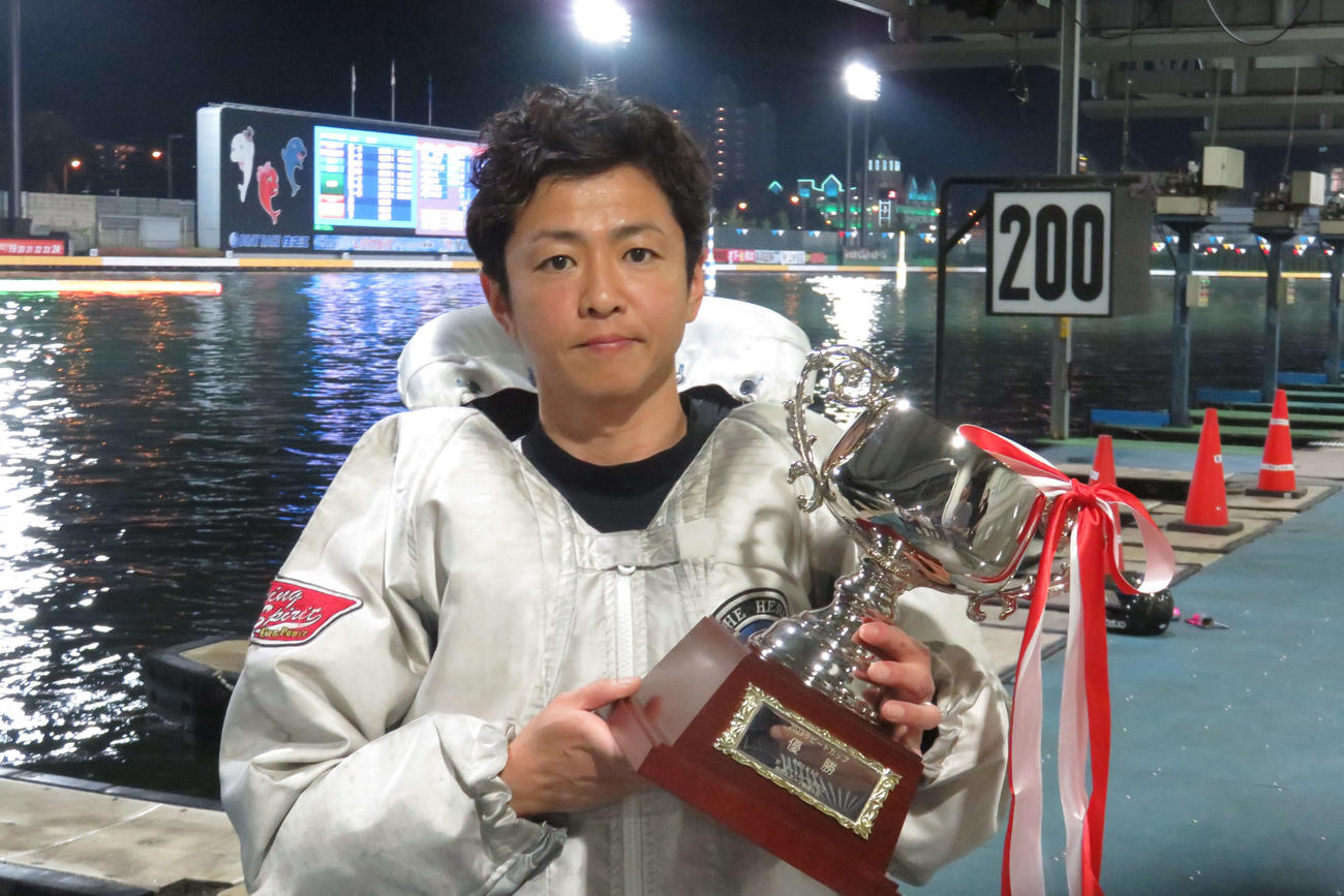 石野貴之が逃げ切って優勝。2年ぶりのラピートカップ制覇となった