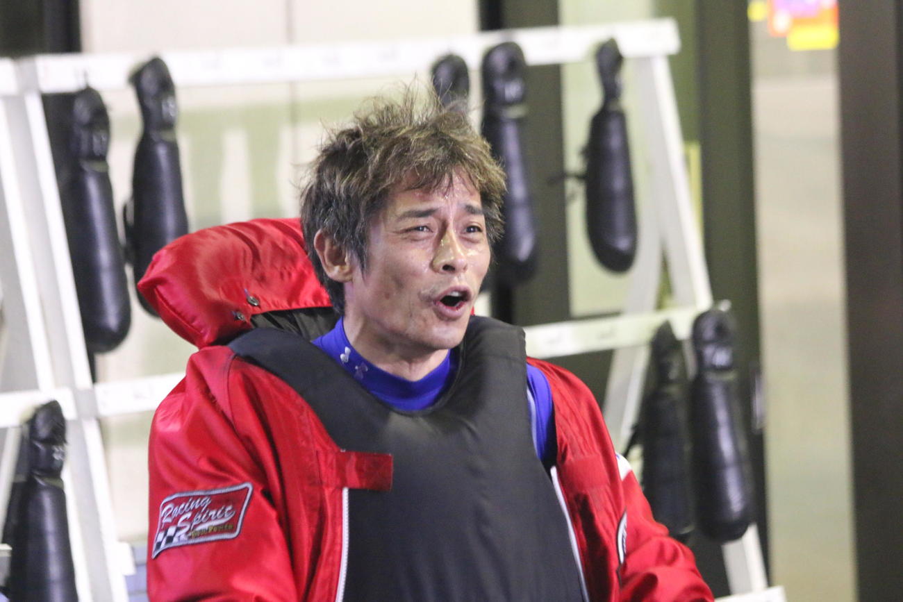 逃げとまくり差しで連勝スタートの地元・貞兼淳二
