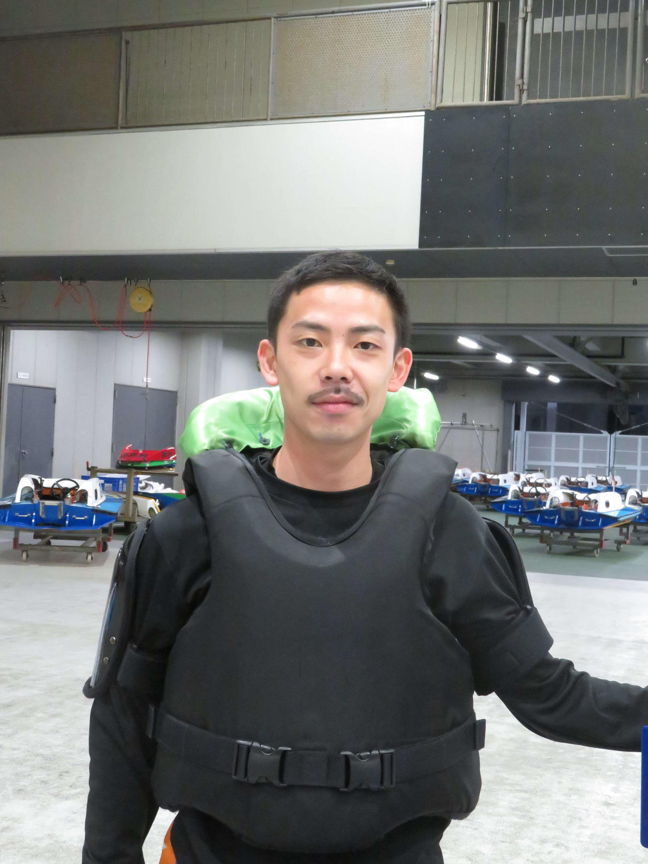 今月から外枠時は前付けスタイルに変えた江頭賢太