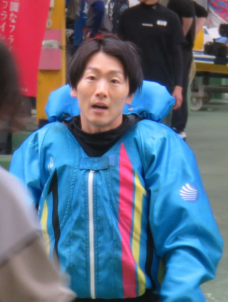 中田竜太がオープニング1Rを4カドまくりで快勝。後半7Rも2着と好発進だ