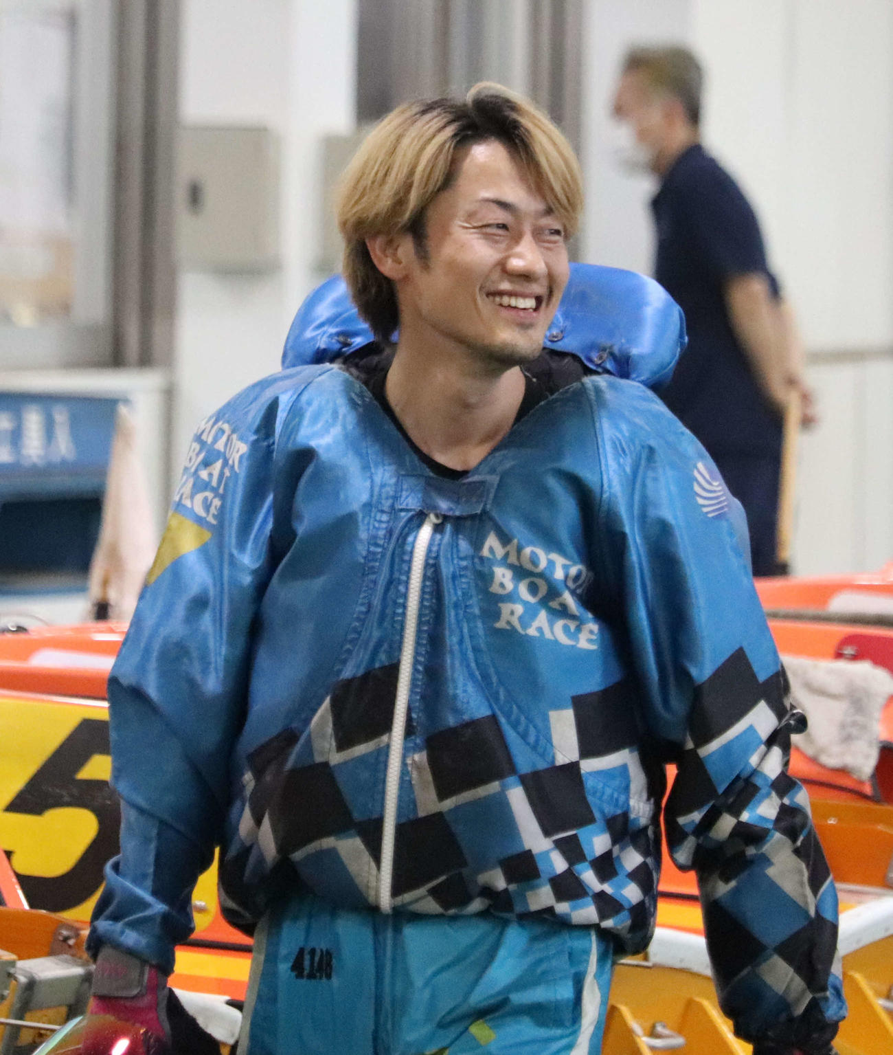 枝尾賢が初日ドリーム戦を1着。笑顔でピットに戻ってきた