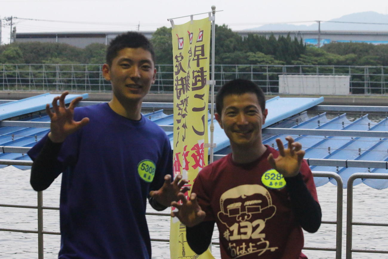 今節デビュー戦を迎える132期の藤森拓海（左）と嘉手苅徹哉