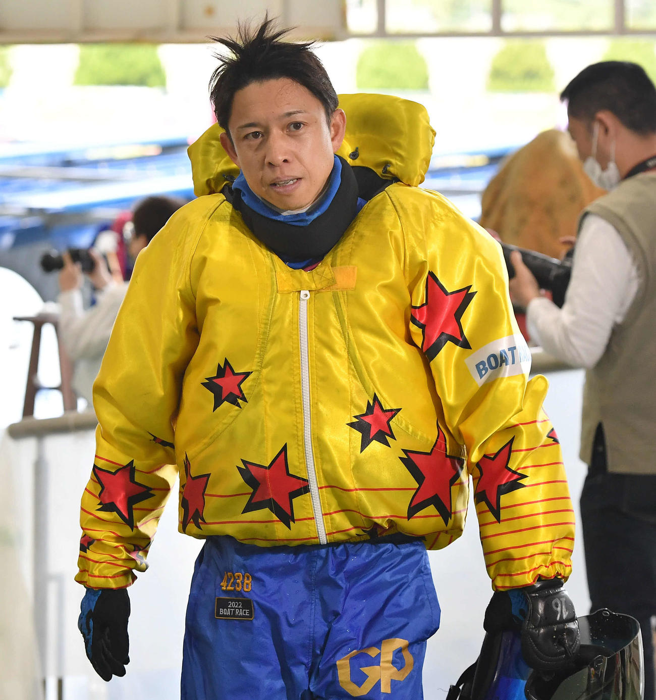 SGボートレースオールスター2日目　7Rを終えて引き揚げる4238毒島誠（撮影・岩下翔太）