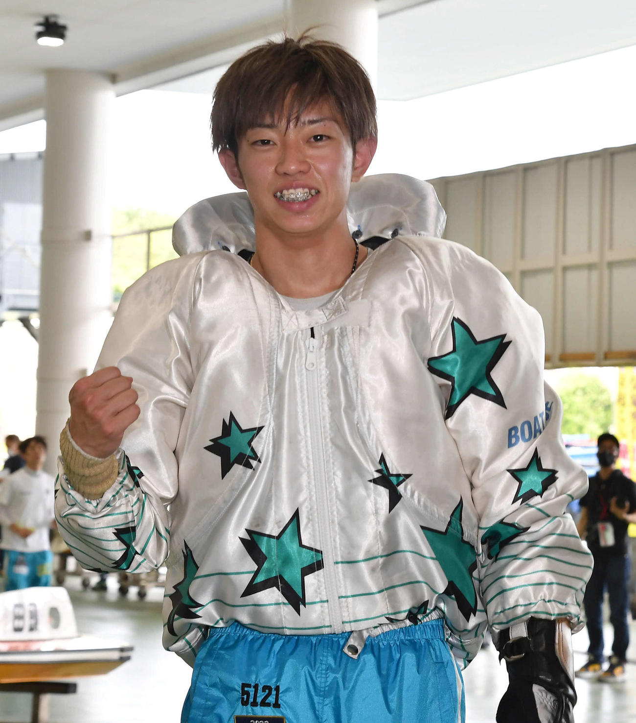 SG初勝利を挙げ、ガッツポーズする定松勇樹（撮影・岩下翔太）