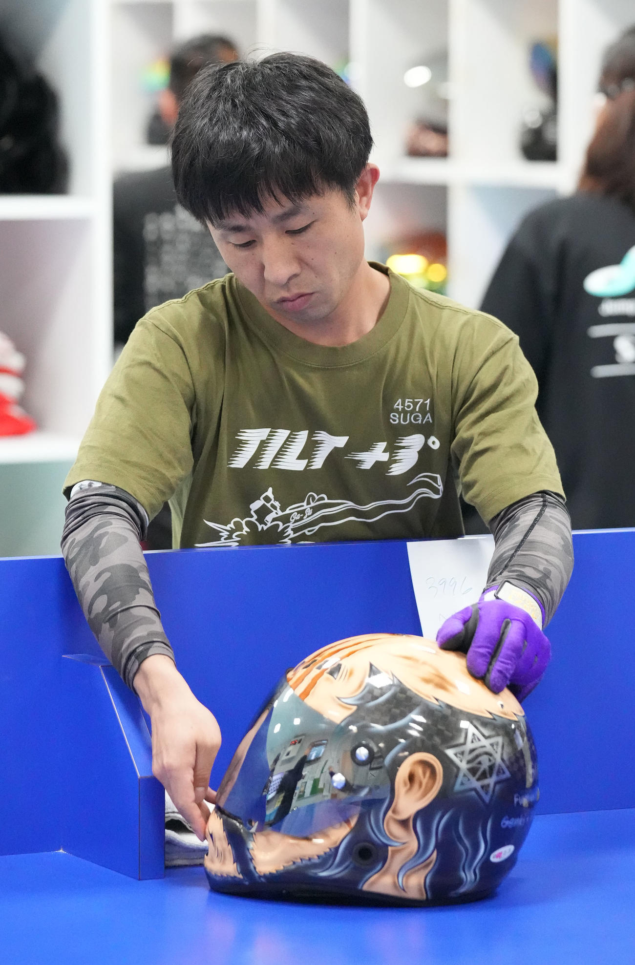 菅章哉（撮影・森本幸一）