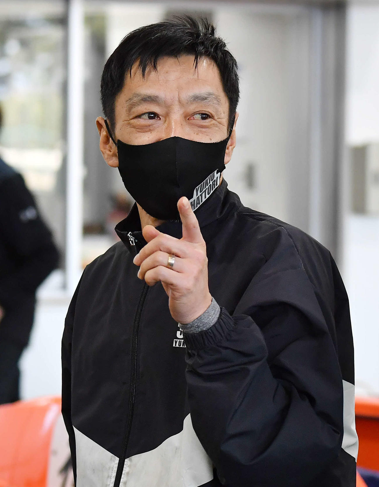 通算2500勝を達成した服部幸男