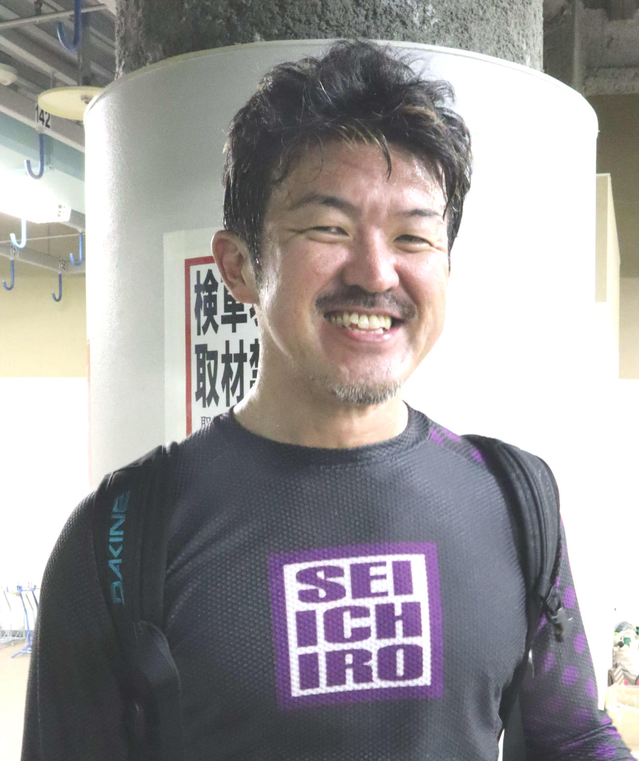 中川誠一郎がファンに感謝の一撃を決める
