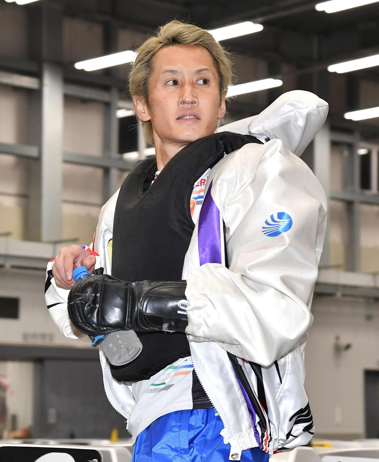 白井英治が特別戦線復帰初戦。気迫の走りを披露する