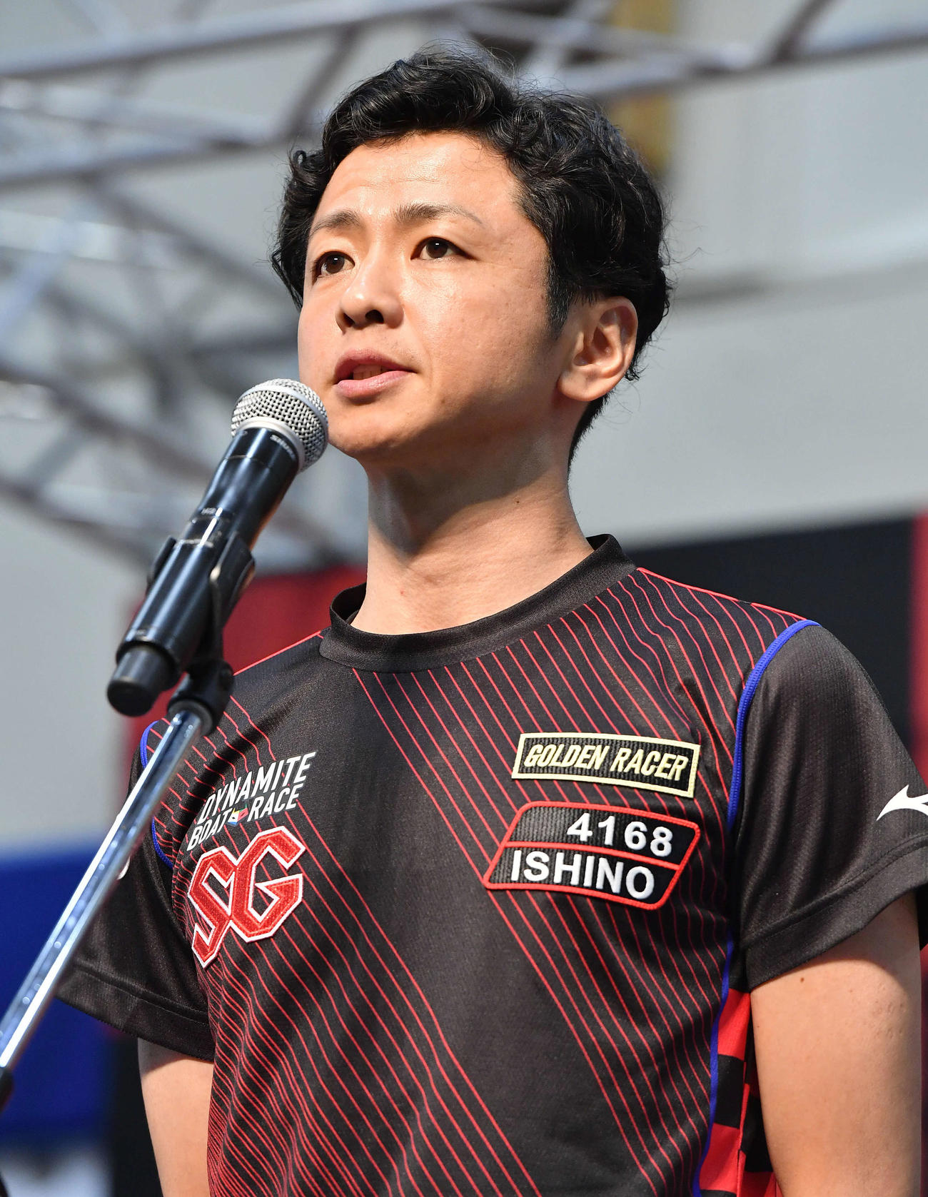 SGグランドチャンピオン最終日　12R優勝戦の出場選手インタビューを受ける4168石野貴之（撮影・岩下翔太）