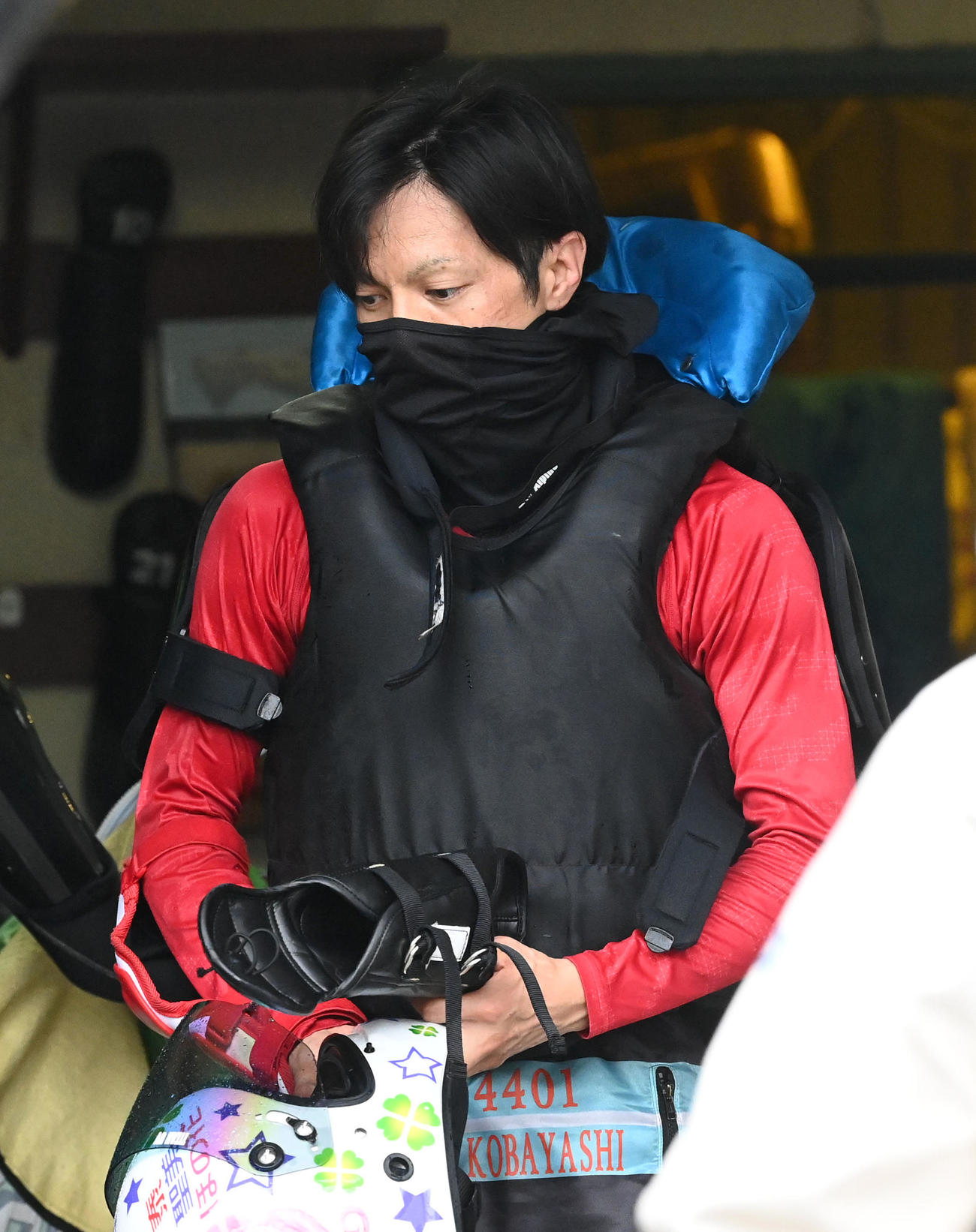 小林泰