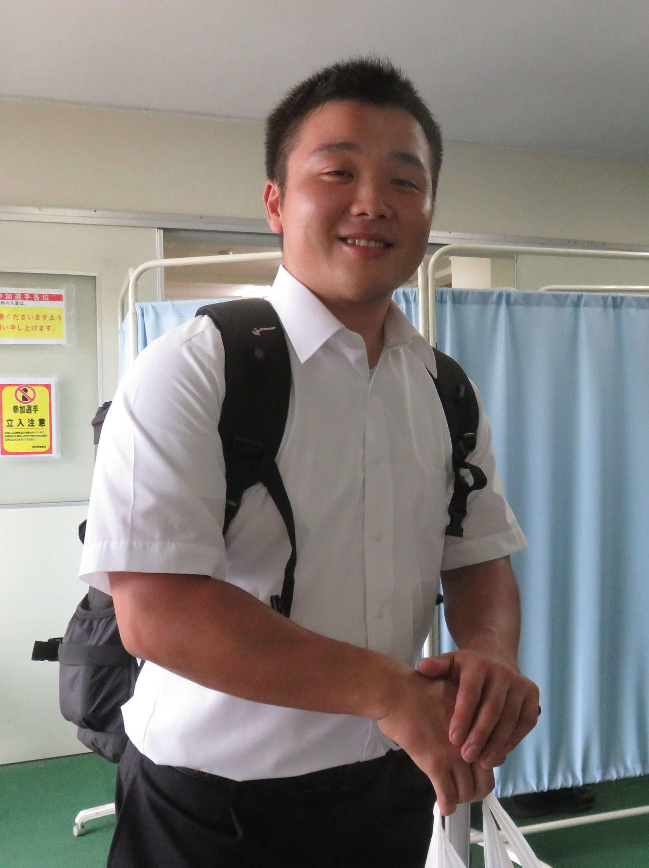初の地元戦に気合十分で挑む松田昂己（撮影・野島成浩）