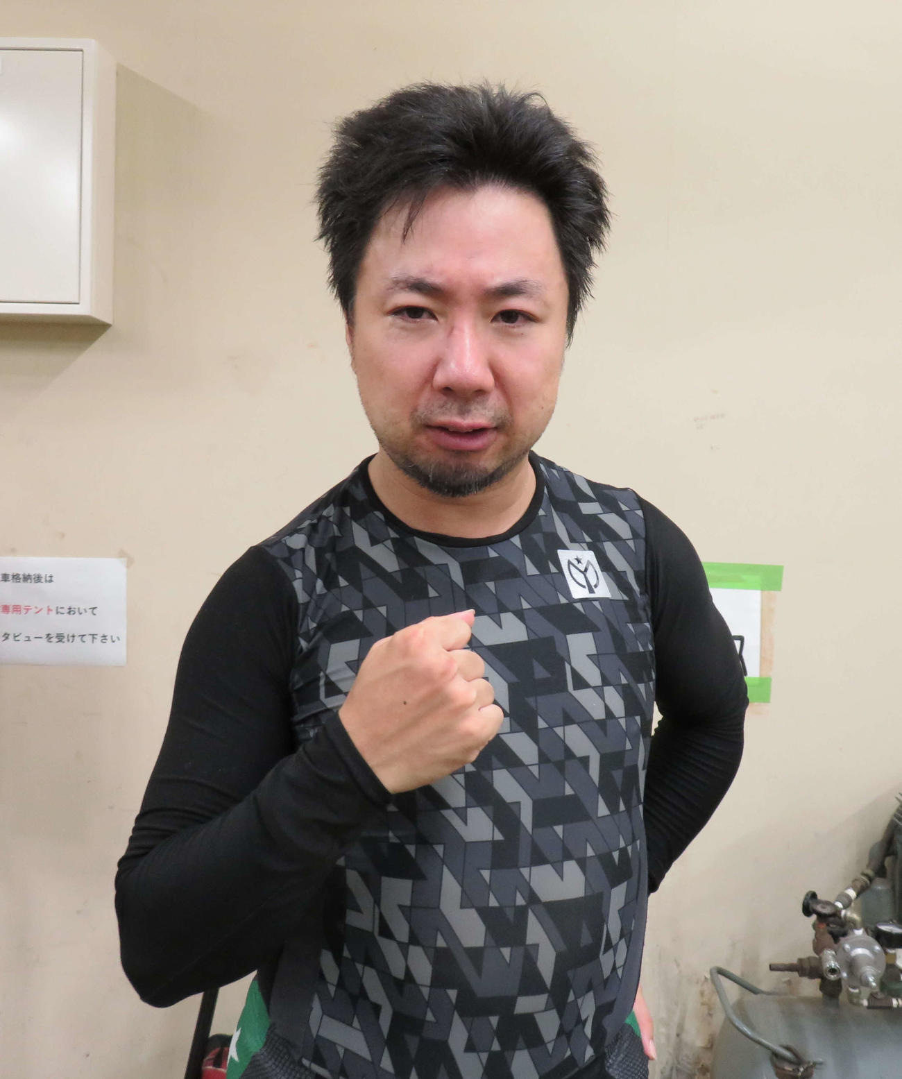 約4年ぶりのA級1、2班決勝進出を決めた小川達也（撮影・栗田文人）