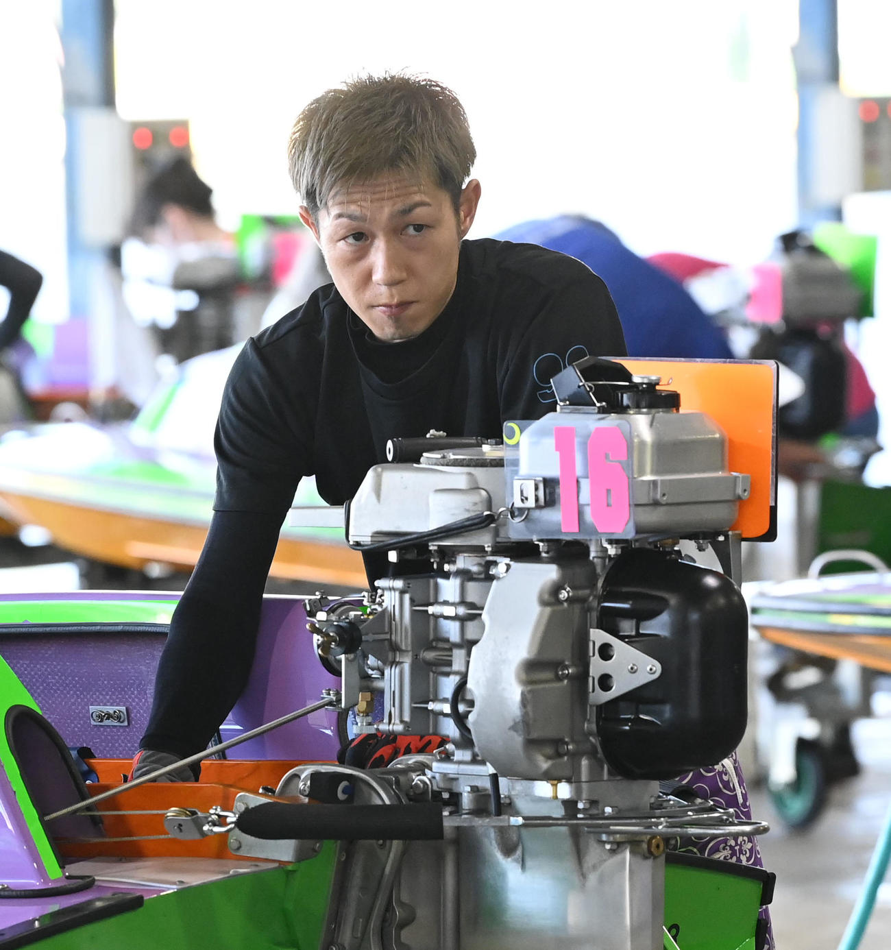 西村拓也は注目の16号機をゲット。初日から期待大だ