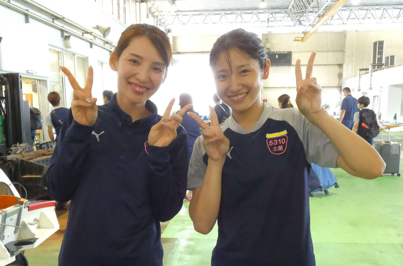 土屋南（左）と蘭の姉妹が今節登場だ（撮影・前原一樹）