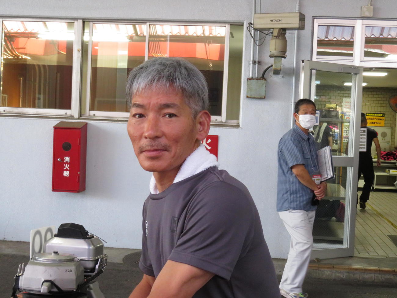 2日目12R、中外枠で初日連勝の中沢和志がイン先制を決める