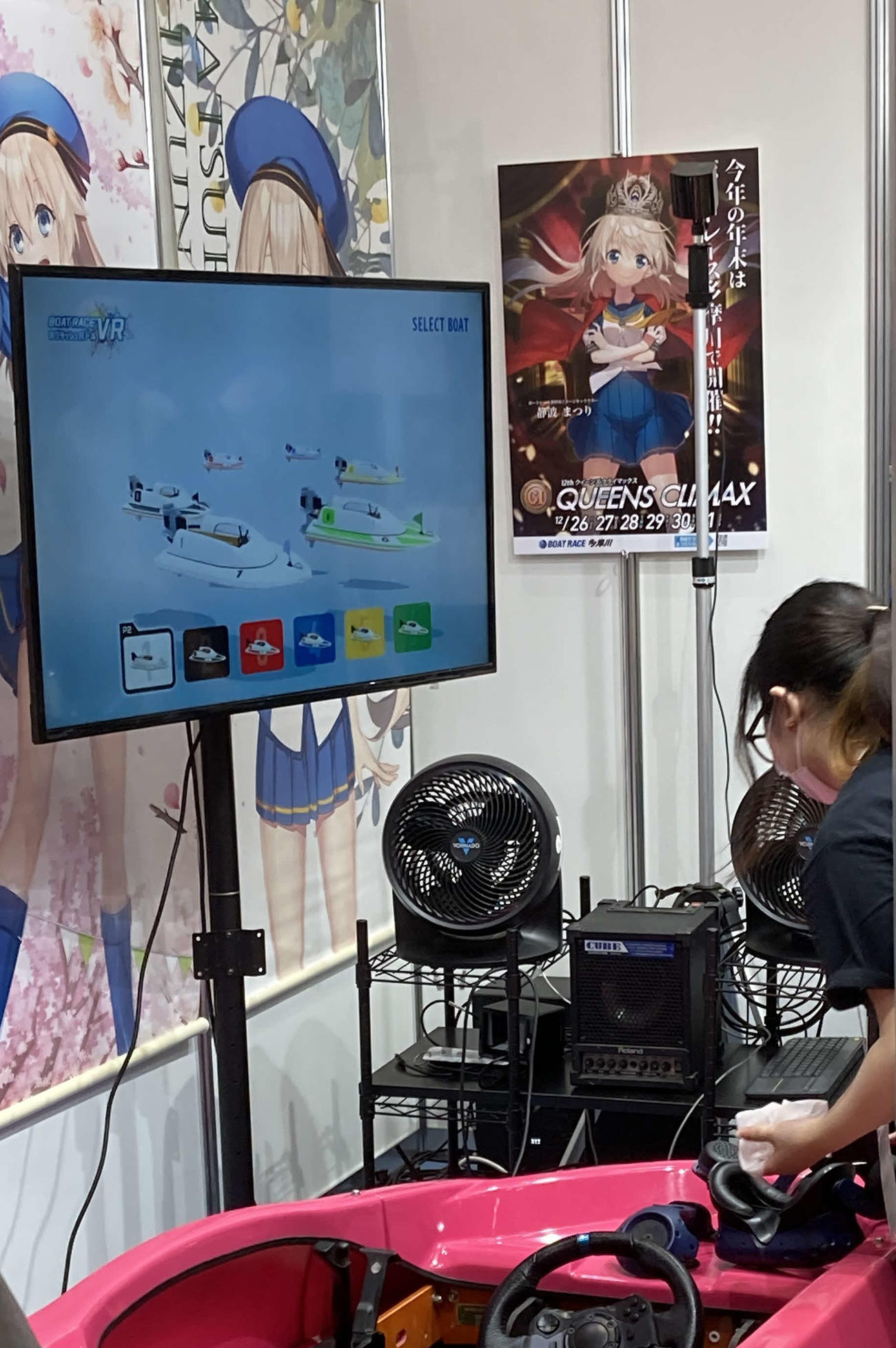 VRスプラッシュでは、60分待ちの待機列が形成されていた