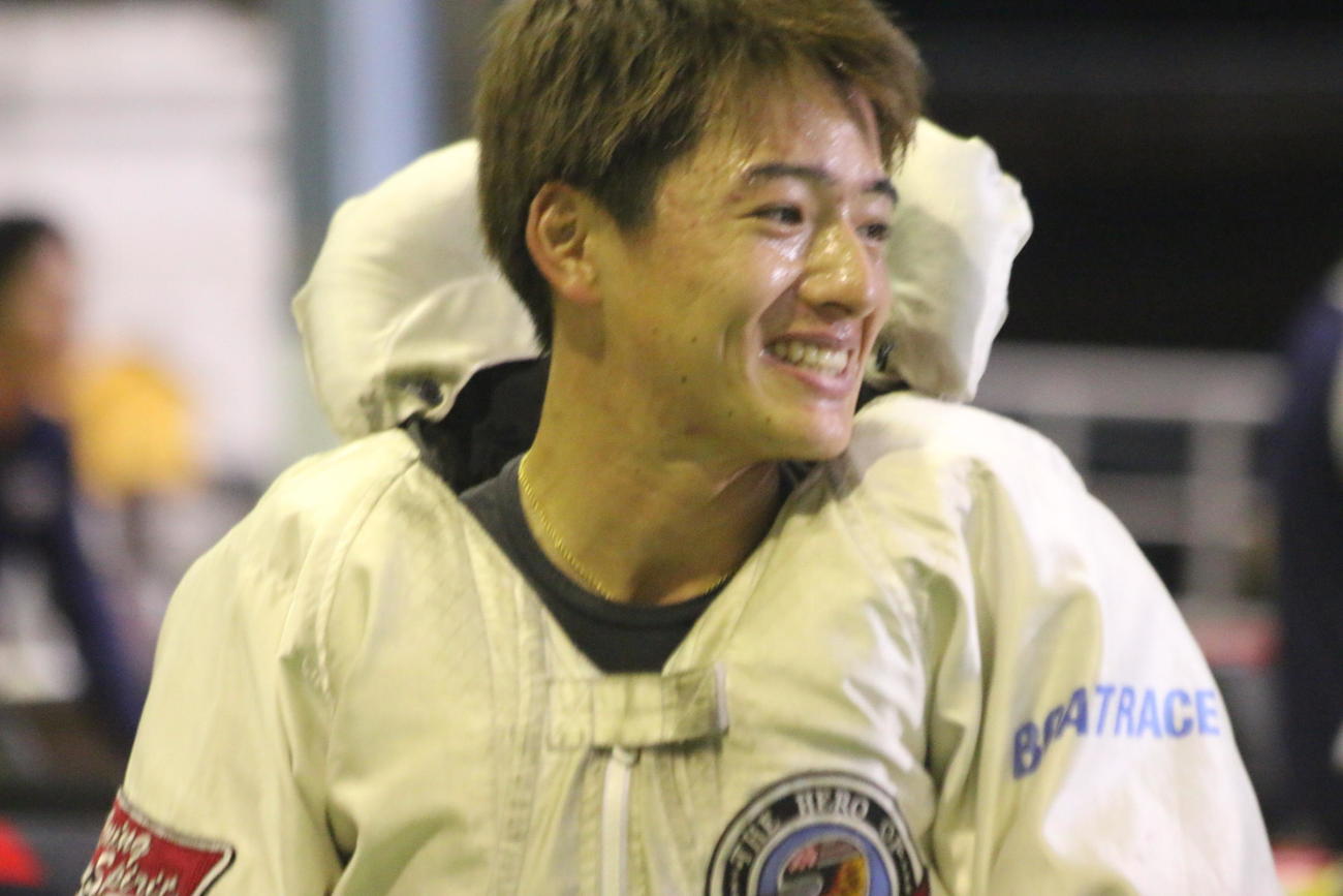 日刊スポーツ杯お盆特選競走　準優10Rで逃げたSGウイナー羽野直也が優勝戦でもインに座り、今年7月に続く若松連続優勝を狙う