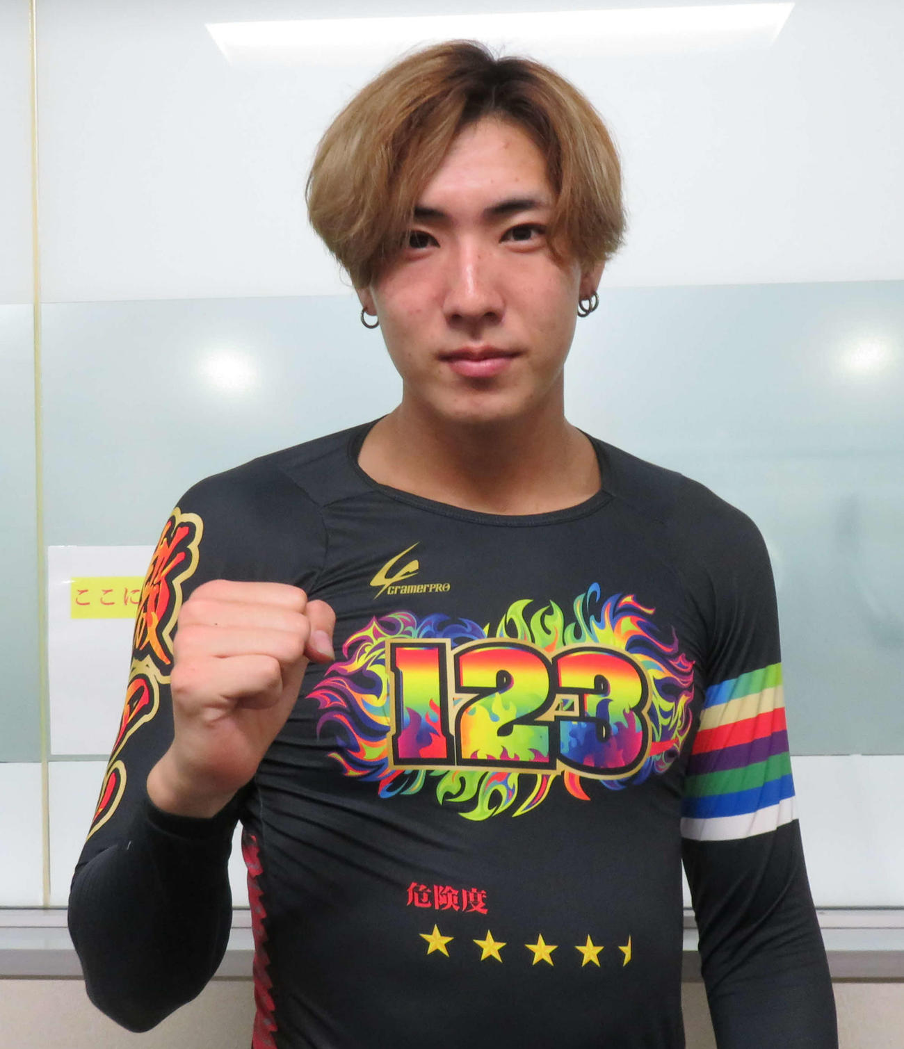 2班特昇初戦を迎える新人・棚瀬義大