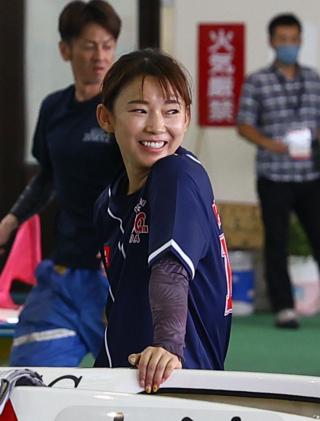 競り合いを制し3着を確保した守屋美穂（撮影・冨田成美）