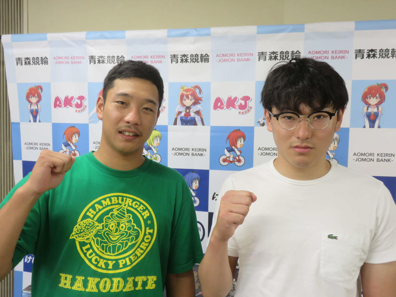 治田知也（左）と滝本幸正はともに予選を勝利