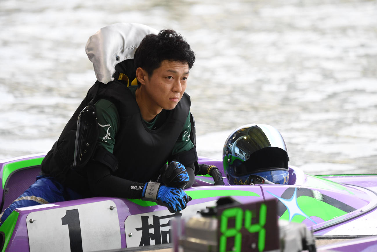 10R1着でゴールした桐生順平（撮影・滝沢美穂子）