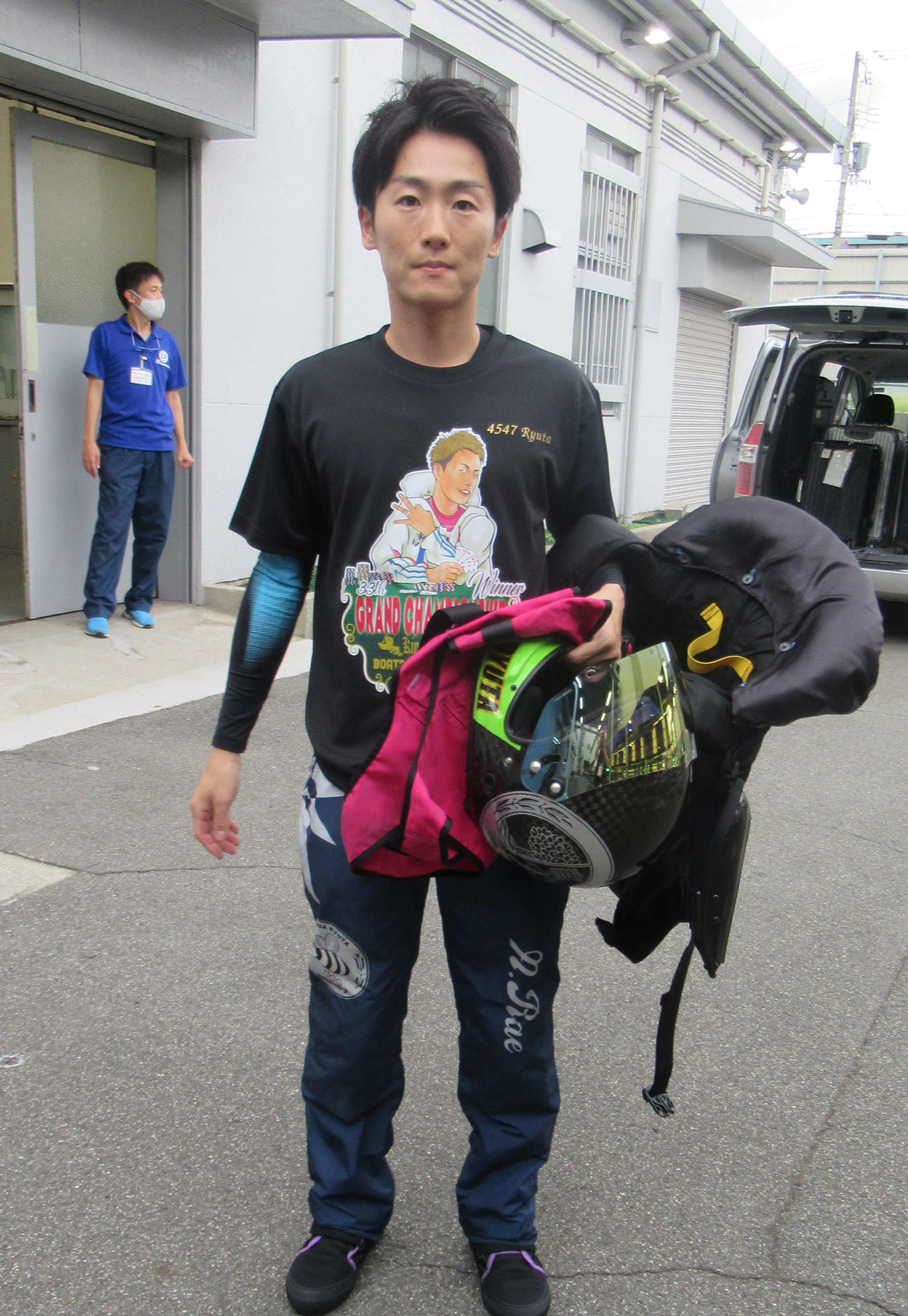 2連対発進に成功した中田竜太（撮影・奈島宏樹）