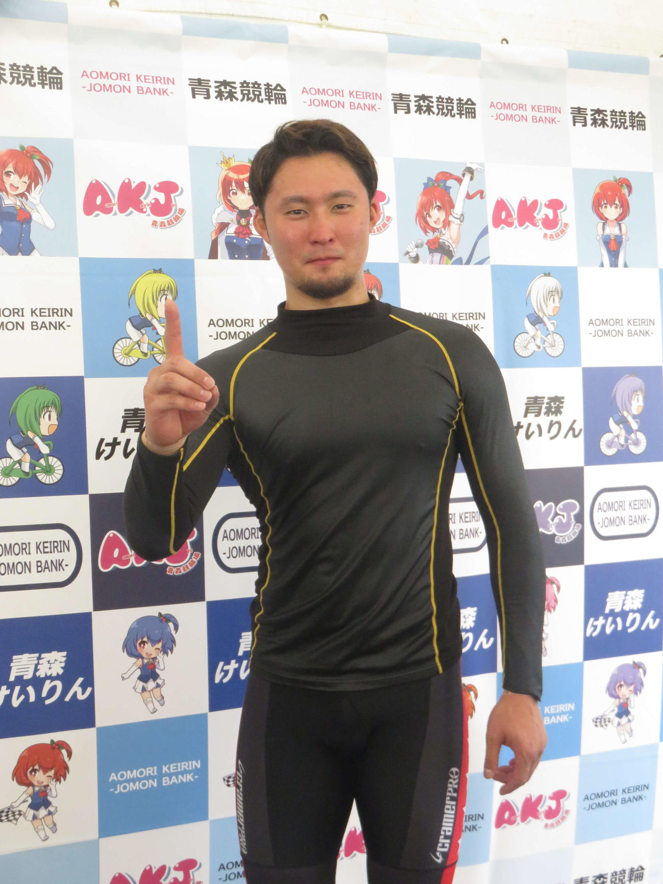 補充参戦ながらビッグレース初出場初勝利を挙げた地元の小原丈一郎